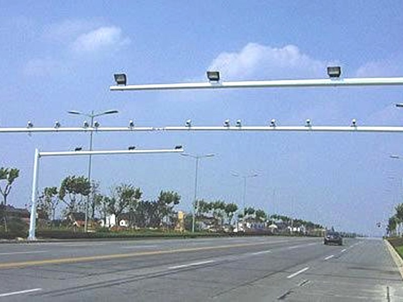 道路視頻監(jiān)控?cái)z像機(jī)的要求及選擇 道路視頻監(jiān)控?cái)z像機(jī)的要求及選擇